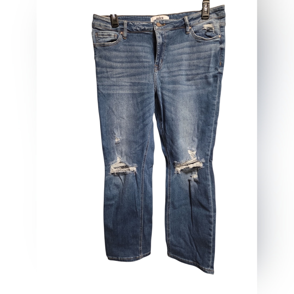 Mica Distressed Jeans